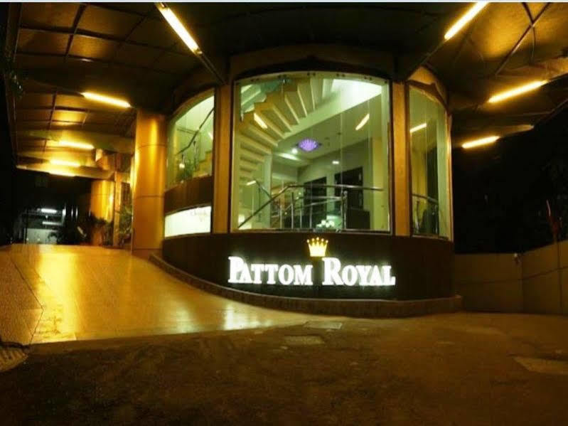 Pattom Royal Hotel Тривандрум Экстерьер фото
